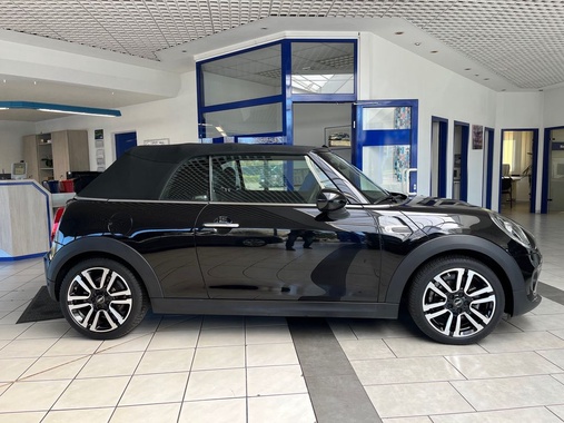 MINI Cabrio 2019