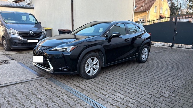 Lexus UX 2022