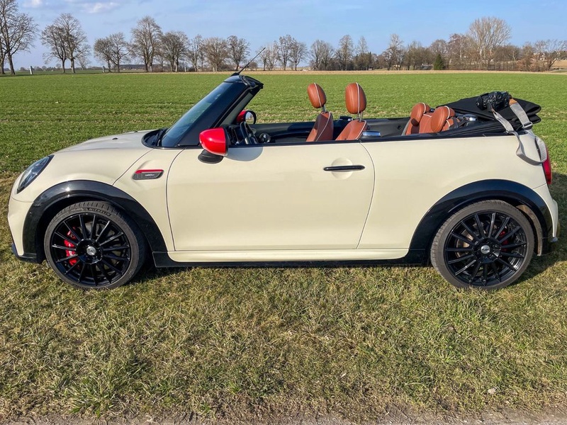 MINI Cabrio
