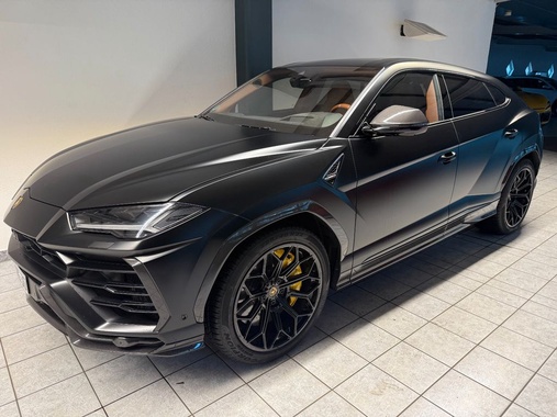 Lamborghini Urus 2021