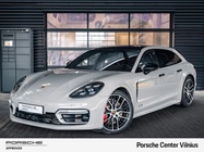 Porsche Panamera 2022