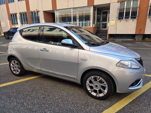 Lancia Ypsilon 2019
