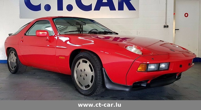 Porsche 928