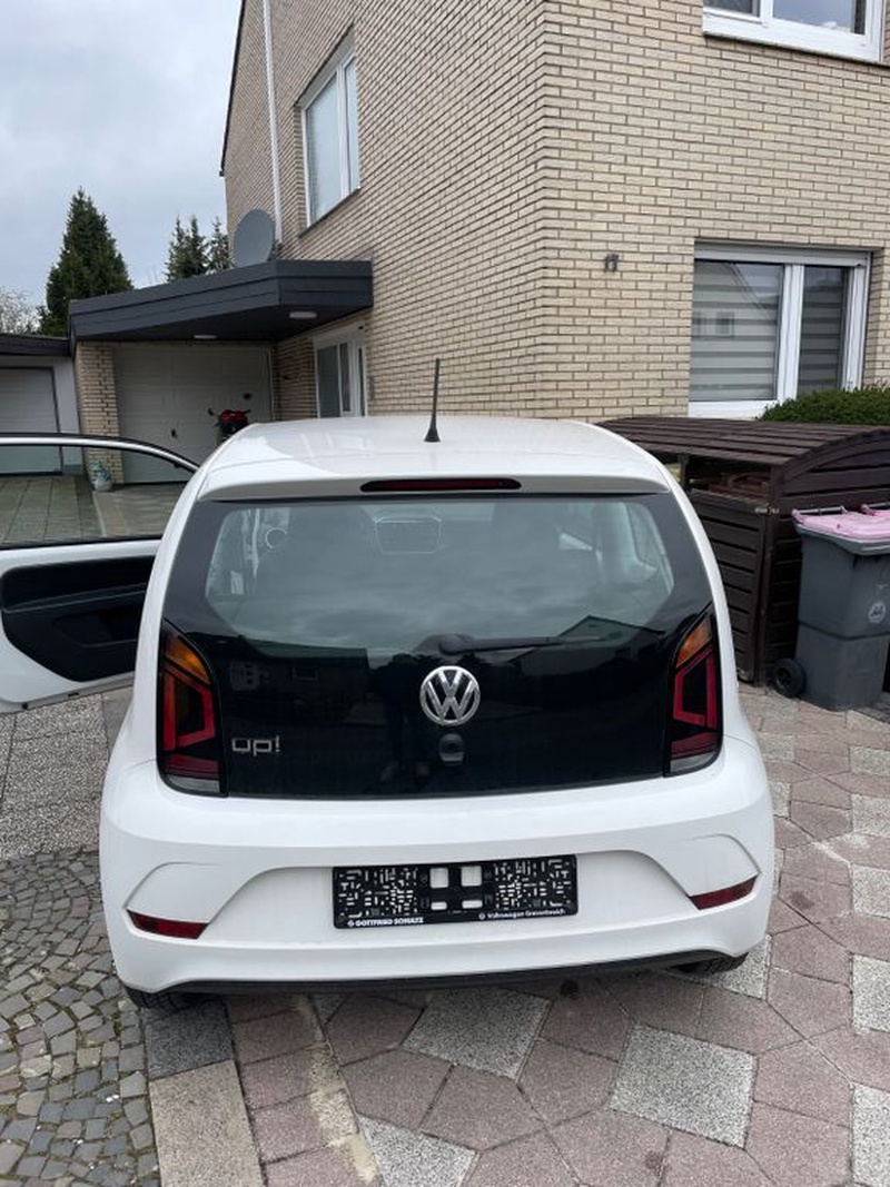 Volkswagen up!