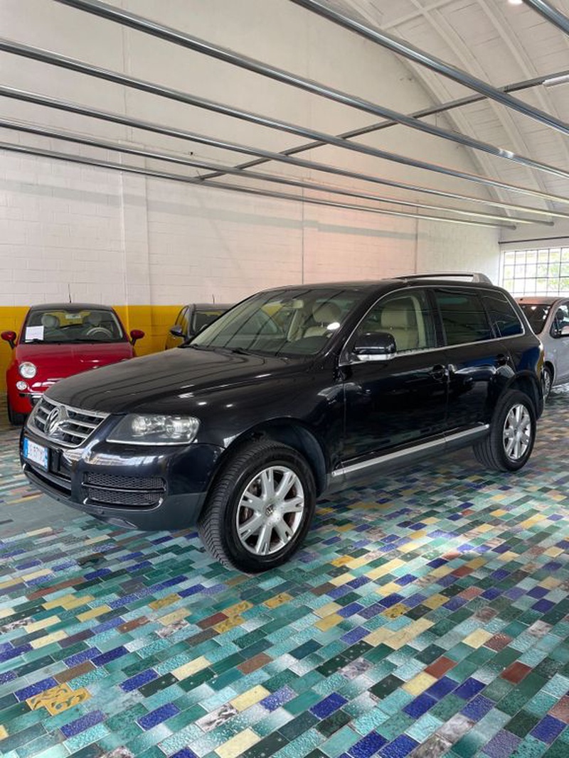 Volkswagen Touareg