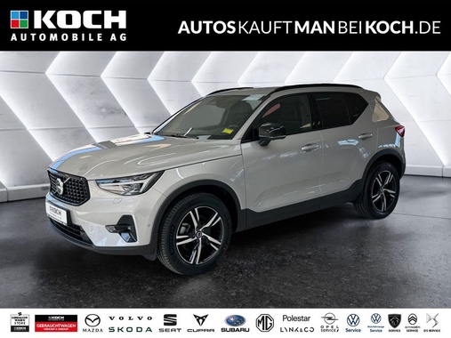 Volvo XC40 2025
