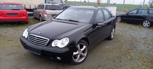 Mercedes-Benz C-Class 2005