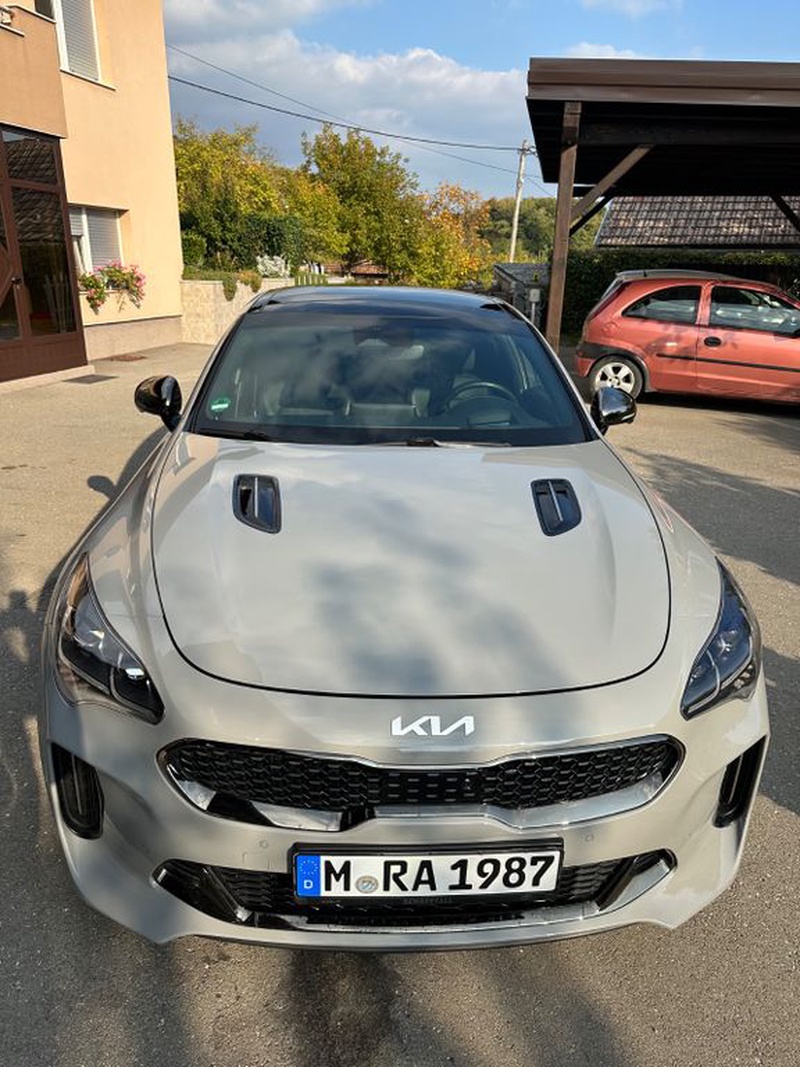 Kia Stinger