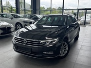 Volkswagen Passat 2023