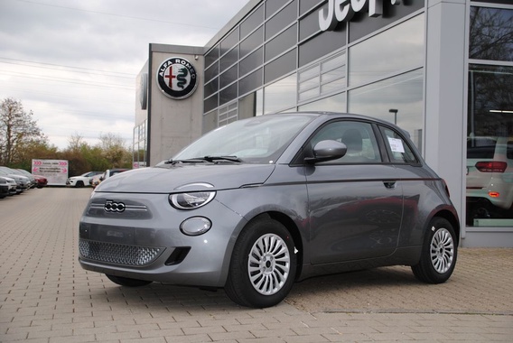 Fiat 500e 2023