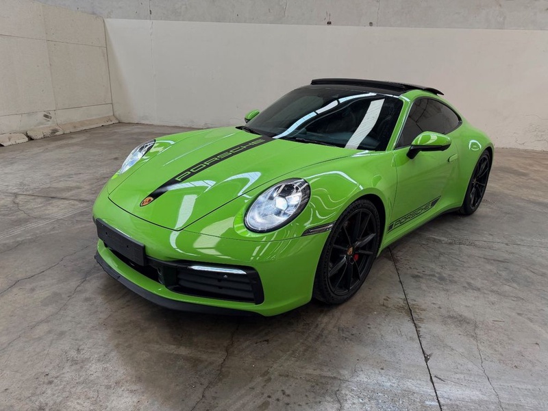 Porsche 992