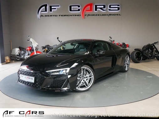 Audi R8 2024