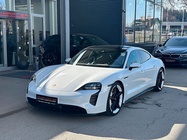 Porsche Taycan 2023