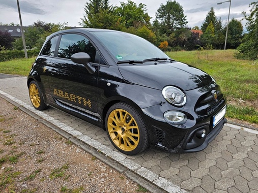 Abarth 695 2024