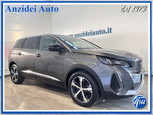 Peugeot 5008 2022