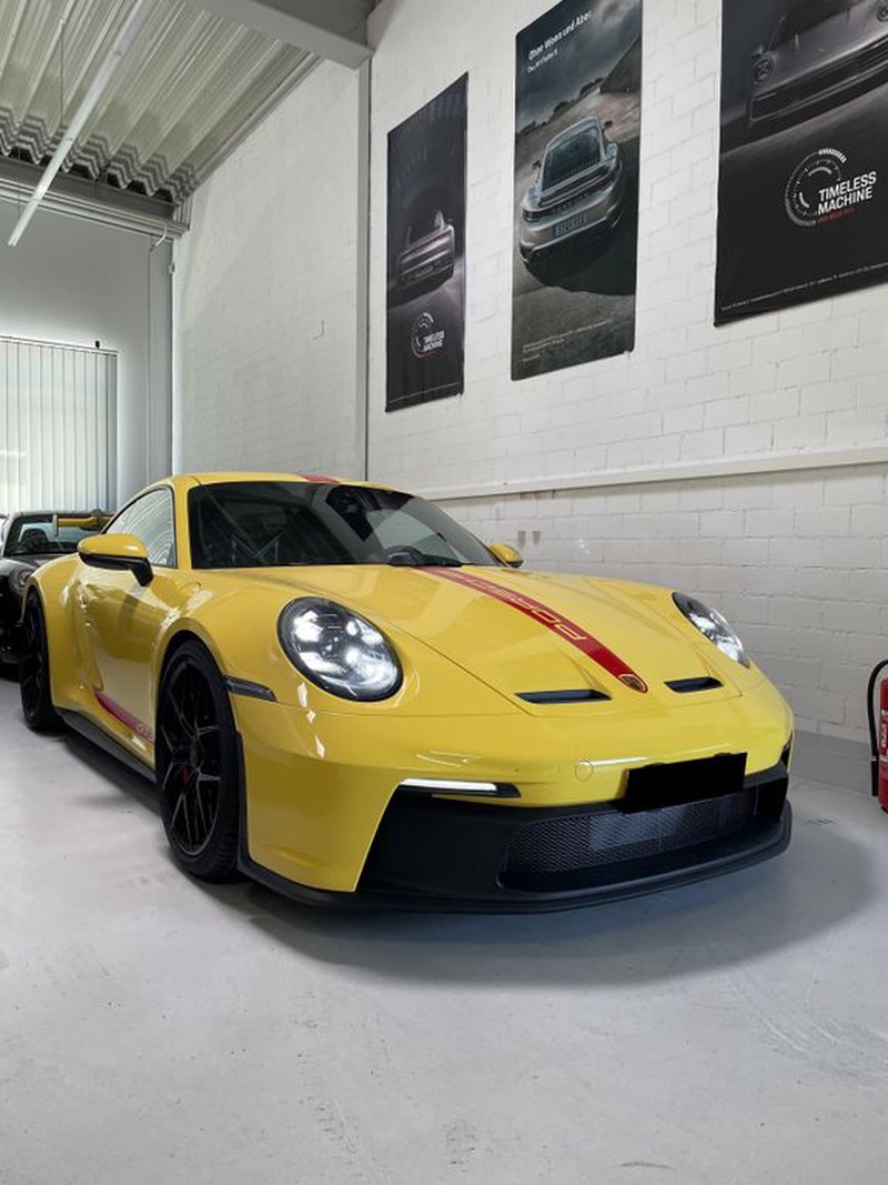 Porsche 992