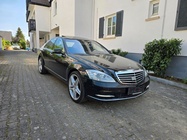 Mercedes-Benz S-Class 2010