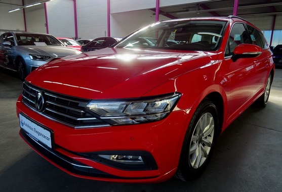 Volkswagen Passat 2023