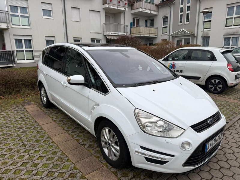 Ford S-Max