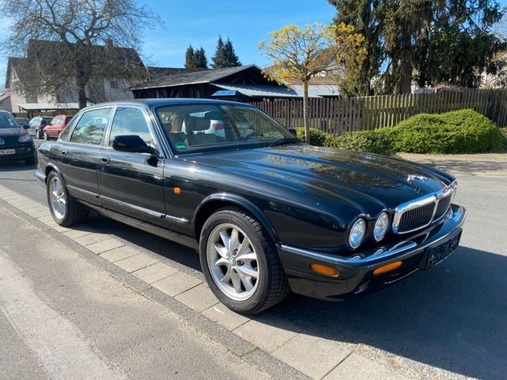 Jaguar XJ8 2002
