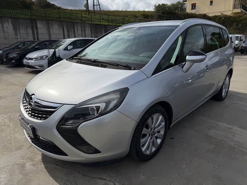 Opel Zafira 2013