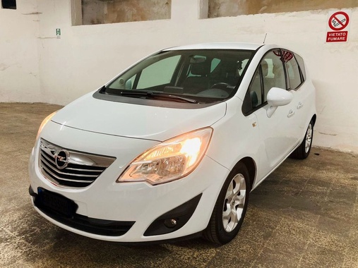 Opel Meriva 2010