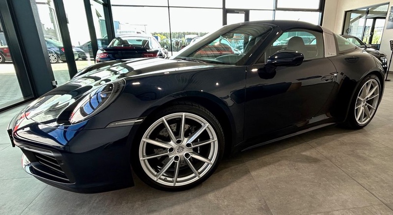 Porsche 992