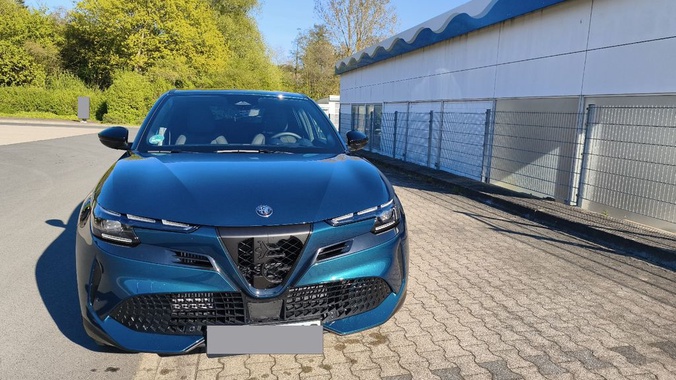 Alfa Romeo Junior 2026