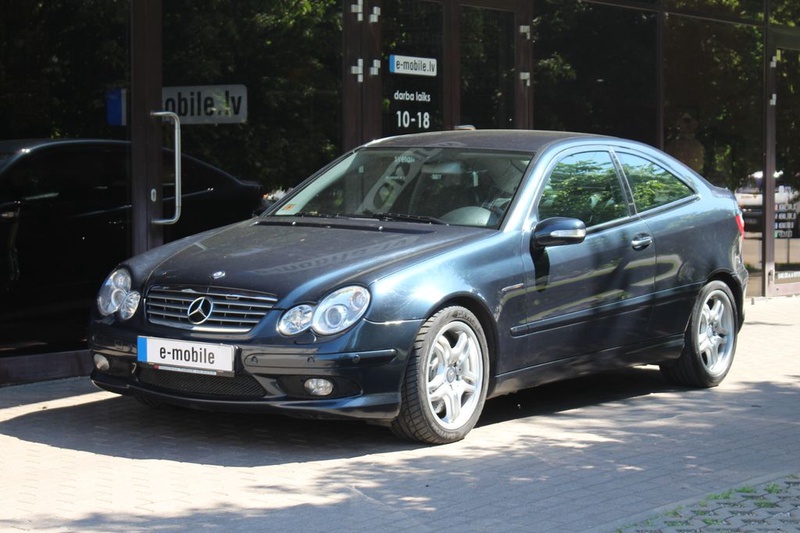 Mercedes-Benz C-Class