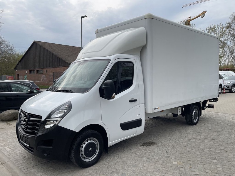 Opel Movano