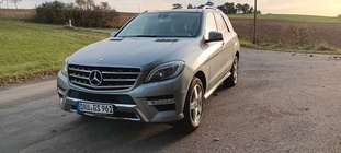 Mercedes-Benz ML-Class 2012