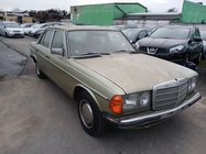 Mercedes-Benz 230 1982