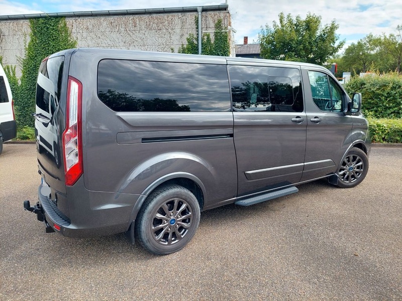 Ford Tourneo Custom