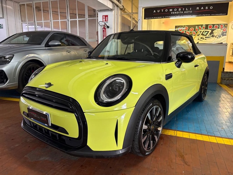 MINI Cabrio