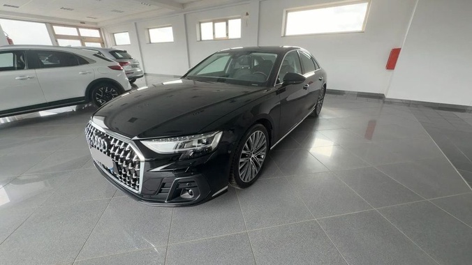 Audi A8 2023
