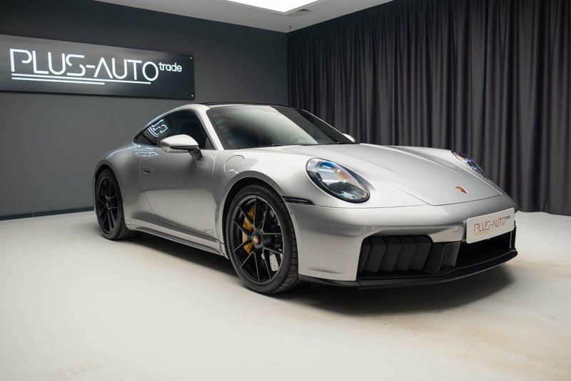 Porsche 992