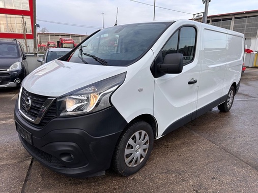 Nissan NV300 2019