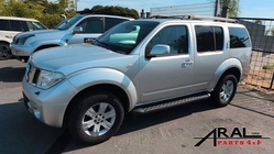Nissan Pathfinder 2006