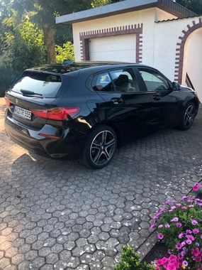 BMW 1 Series 2021