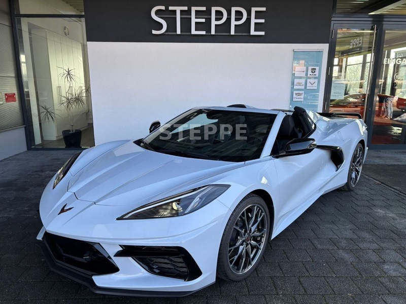 Corvette C8