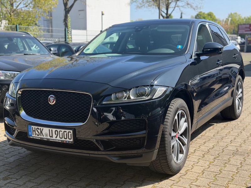 Jaguar F-Pace
