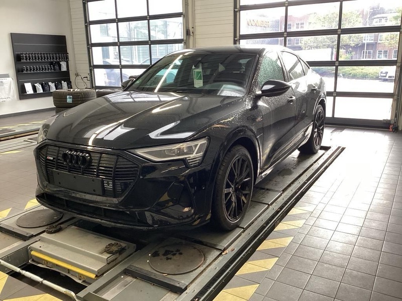 Audi e-tron