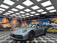 Porsche 911 2025