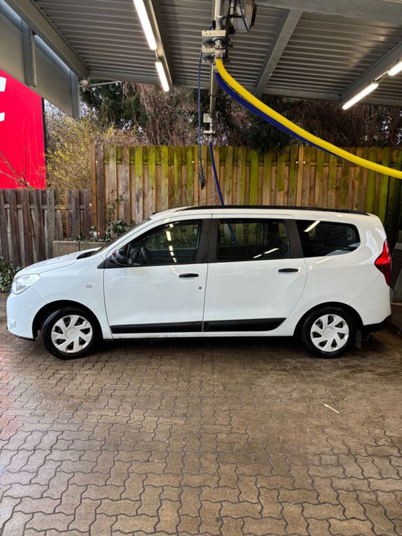 Dacia Lodgy