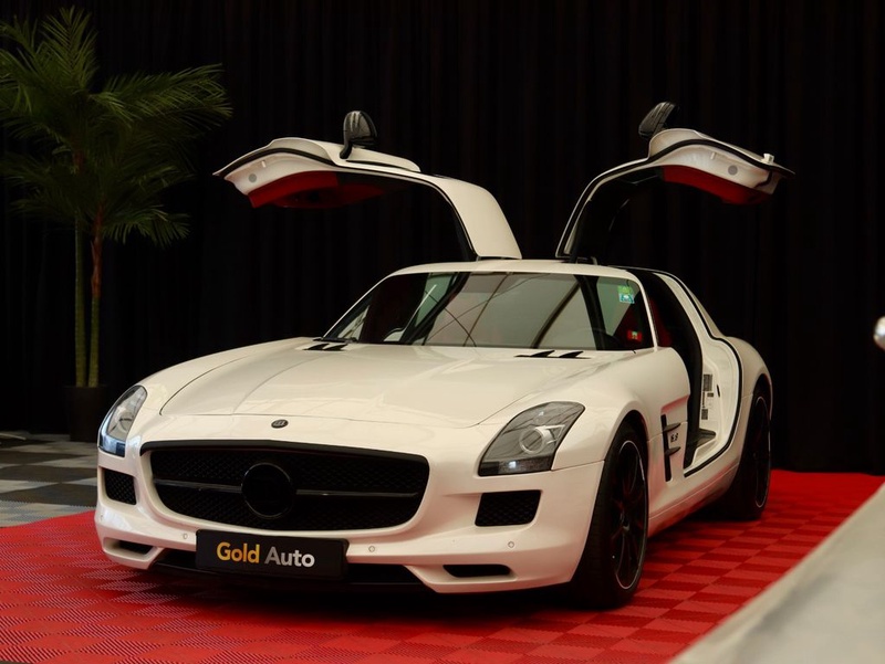 Mercedes-Benz SLS AMG