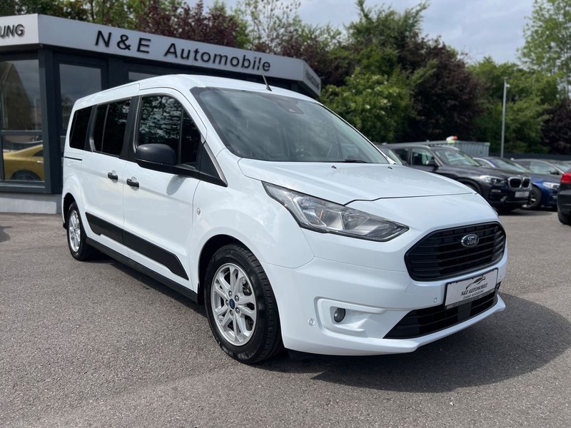 Ford Grand Tourneo