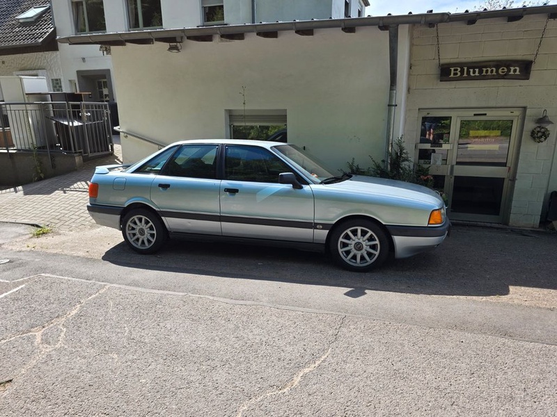Audi 80