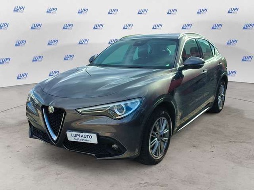 Alfa Romeo Stelvio 2021