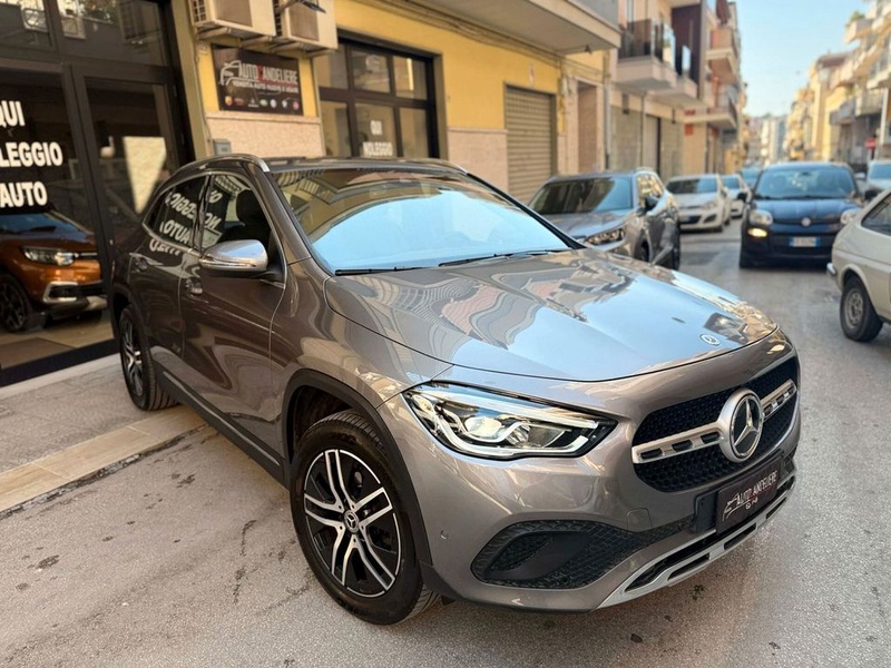 Mercedes-Benz GLA-Class