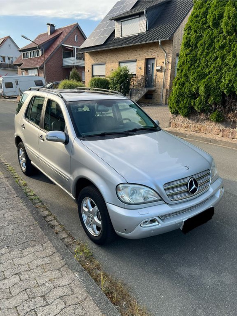 Mercedes-Benz ML-Class